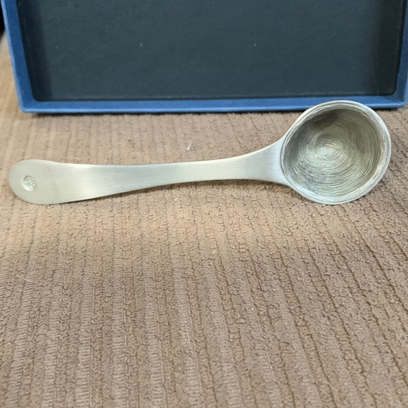 Fort Pewter Christmas Tree Candle Snuffer - Picture 3 of 7